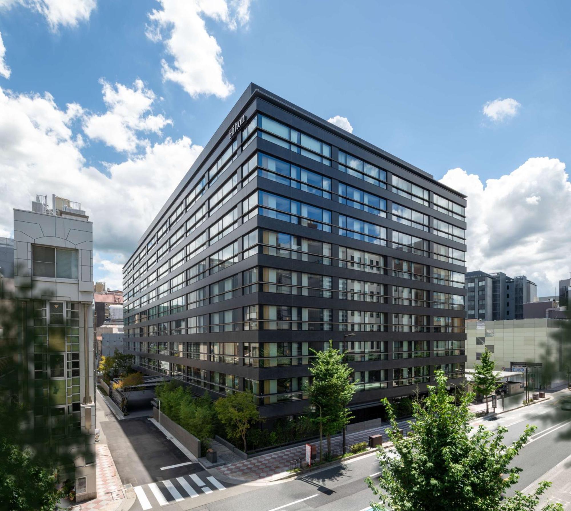 ホテル Hilton 京都市 エクステリア 写真