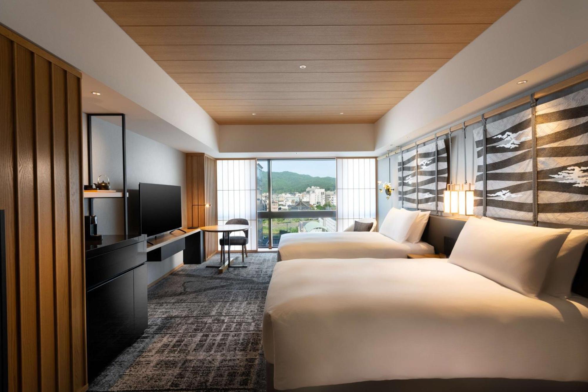 ホテル Hilton 京都市 エクステリア 写真