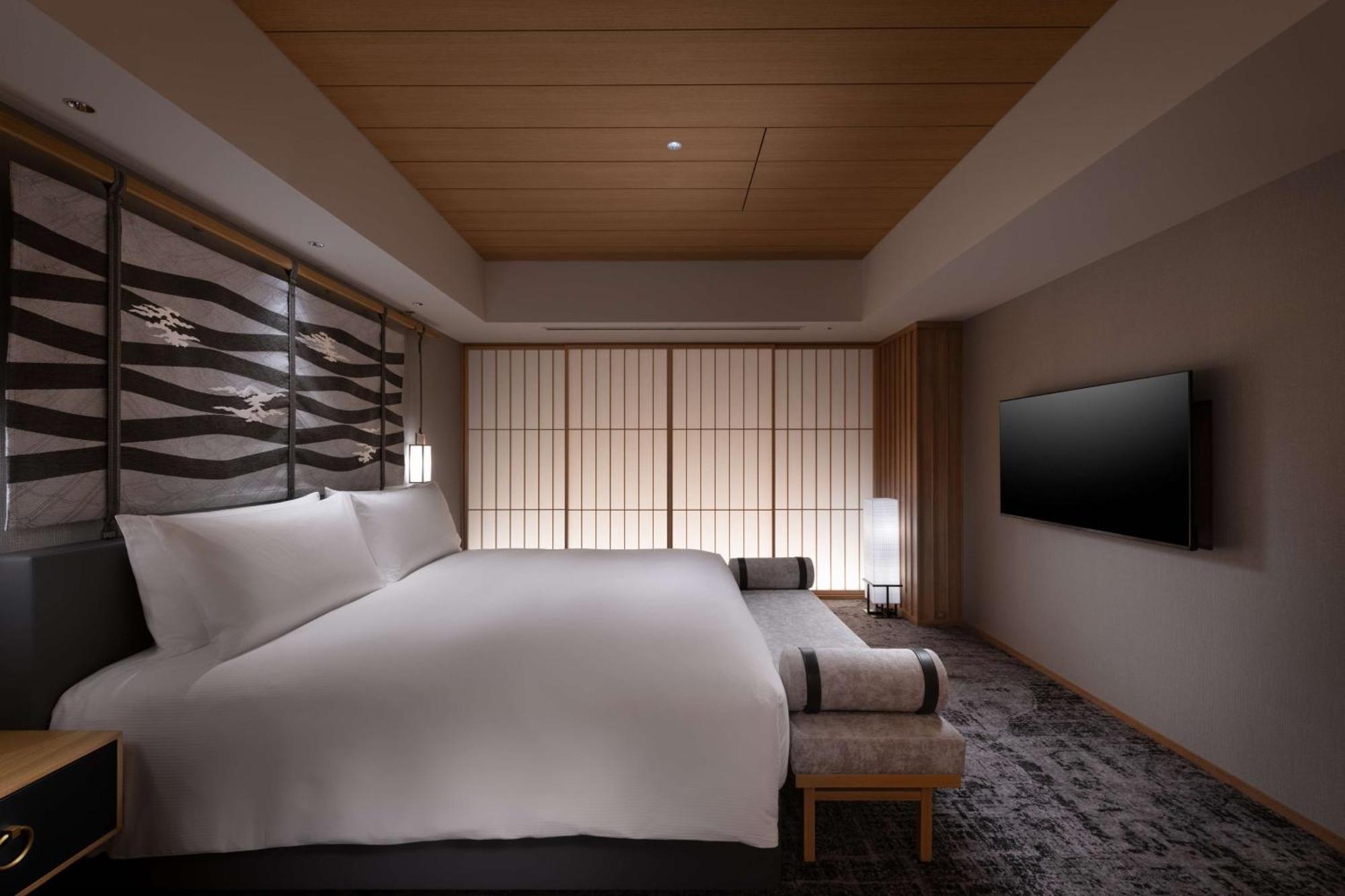 ホテル Hilton 京都市 エクステリア 写真