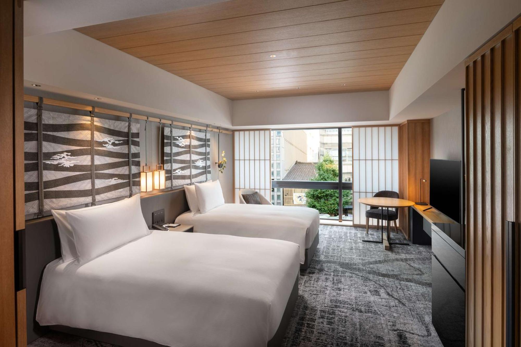 ホテル Hilton 京都市 エクステリア 写真