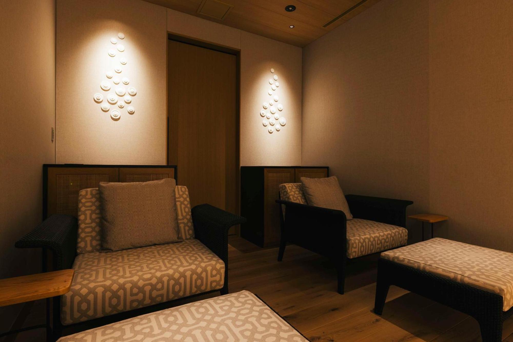 ホテル Hilton 京都市 エクステリア 写真